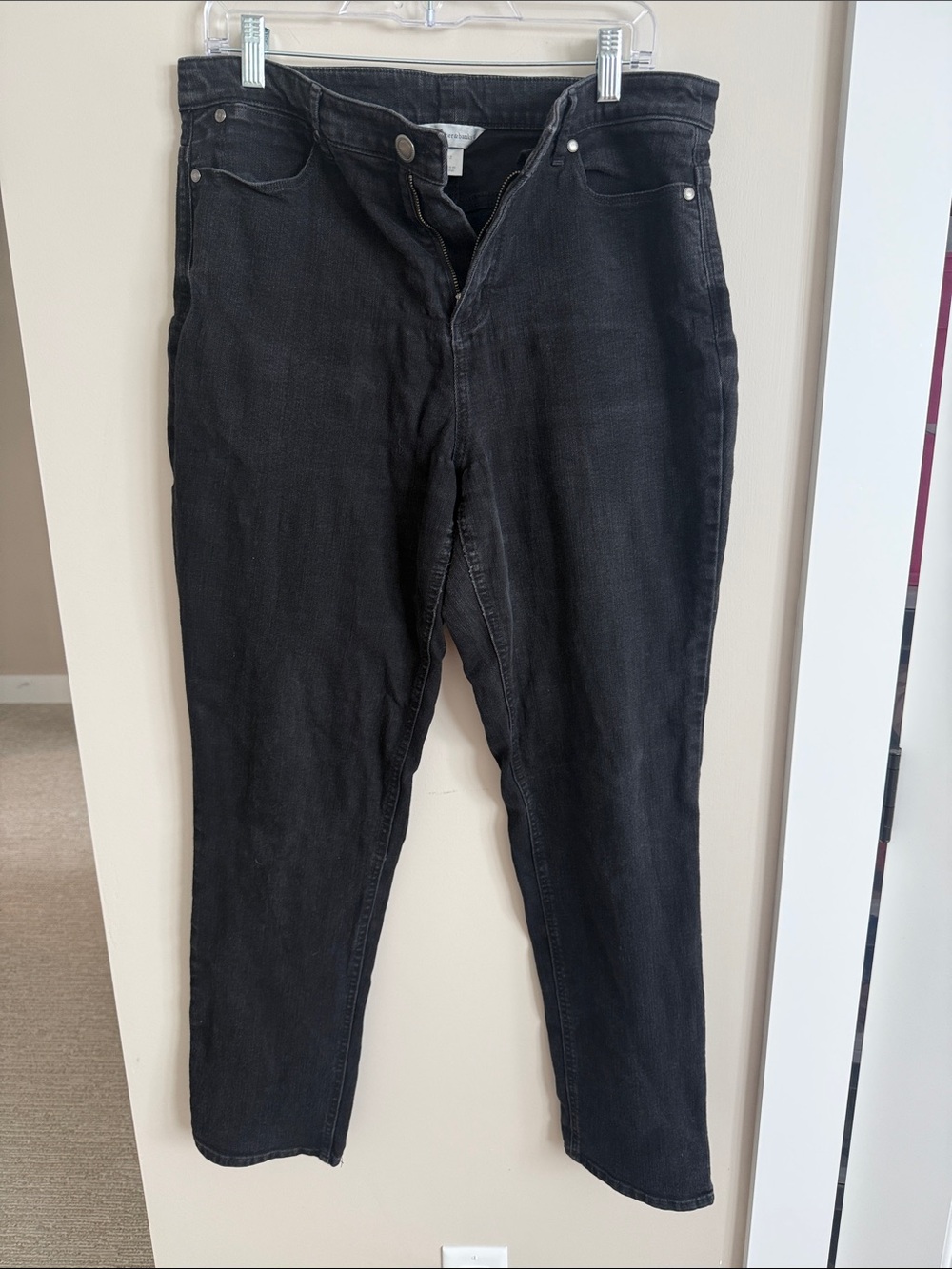 Women's Black Straight Jeans